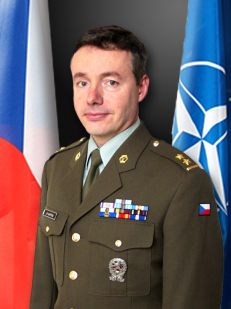 ns_ofiko_foto
