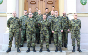 Společné foto NGŠ s HF pluku